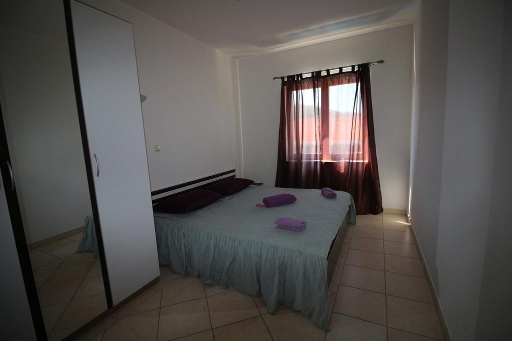Capitano Guesthouse Mokosica Bagian luar foto